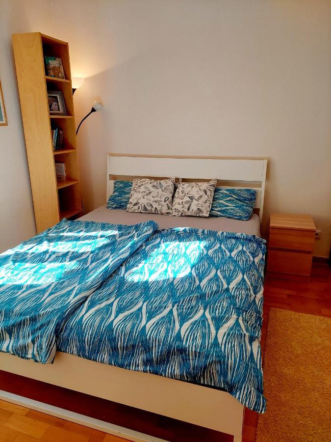 Cozy studio in Vinohrady Praga Esterno foto